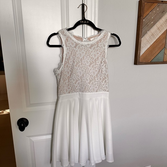 Altar’d State Dress - Picture 2 of 8